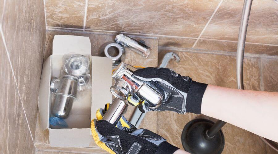 Expert Emergency Roof Repairs services in Bloomingdale, OH